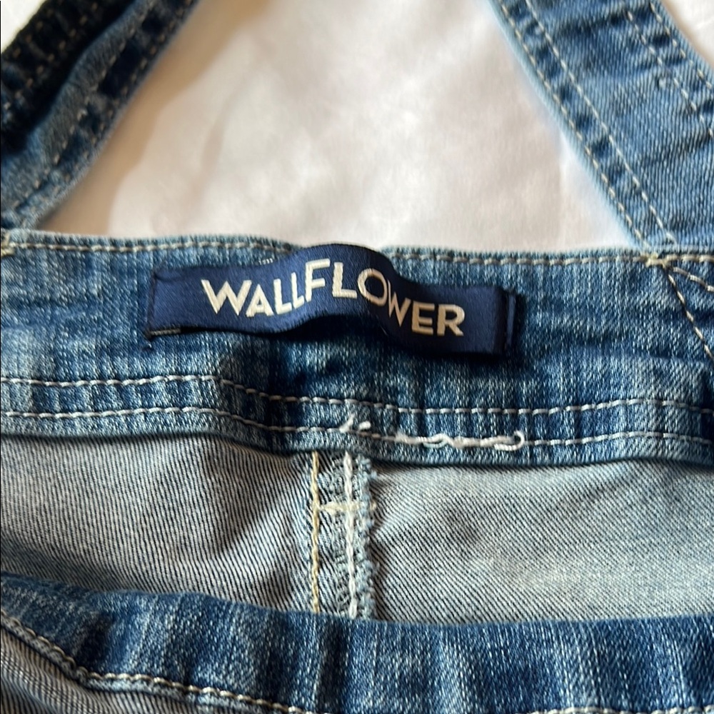 Wallflower Overalls Bibs Denim Distressed Women’s Size S EUC - Picture 4 of 10